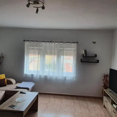 Piso Da Charca *